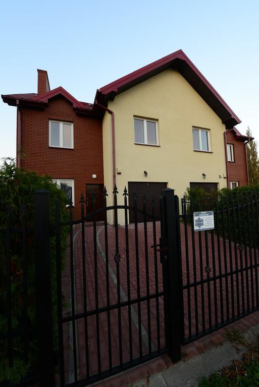 B&B Airport Modlin Nowy Dwór Mazowiecki Стая снимка